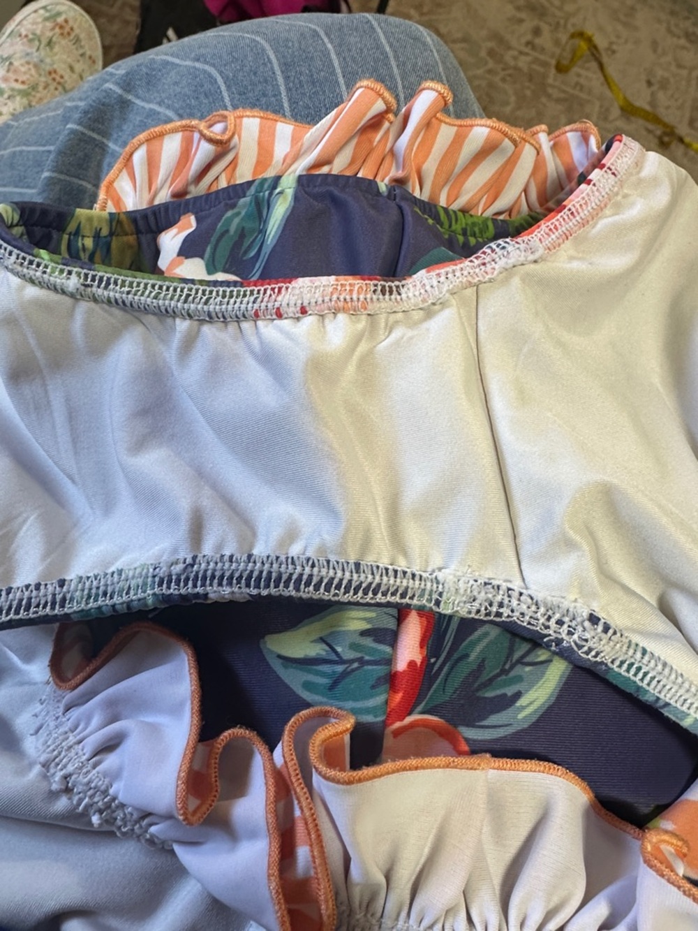 Oopsie Daisy long sleeve rash guard one piece swimsuit girls 12 - Picture 7 of 8